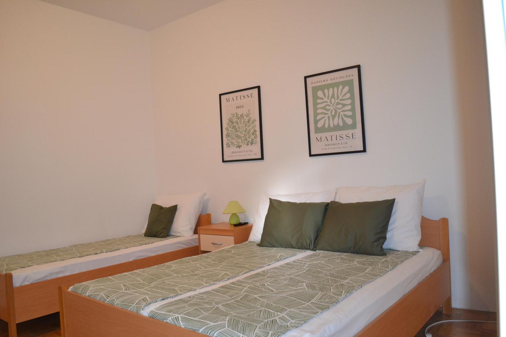 וודיצה Apartments Jolic מראה חיצוני תמונה
