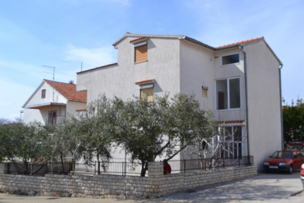 וודיצה Apartments Jolic מראה חיצוני תמונה